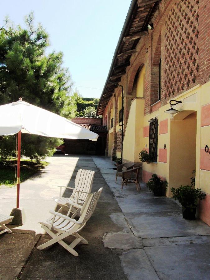 Hazelnut Valley Guarene Exterior foto